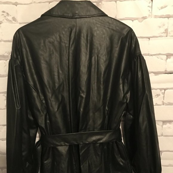 Who What Wear Belted Faux Leather Blazer Black - Picture 3 of 10